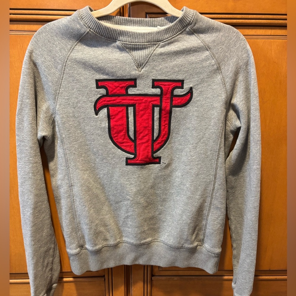 University of Tampa Spartans Logo Crew Neck Sweatshirt Small.